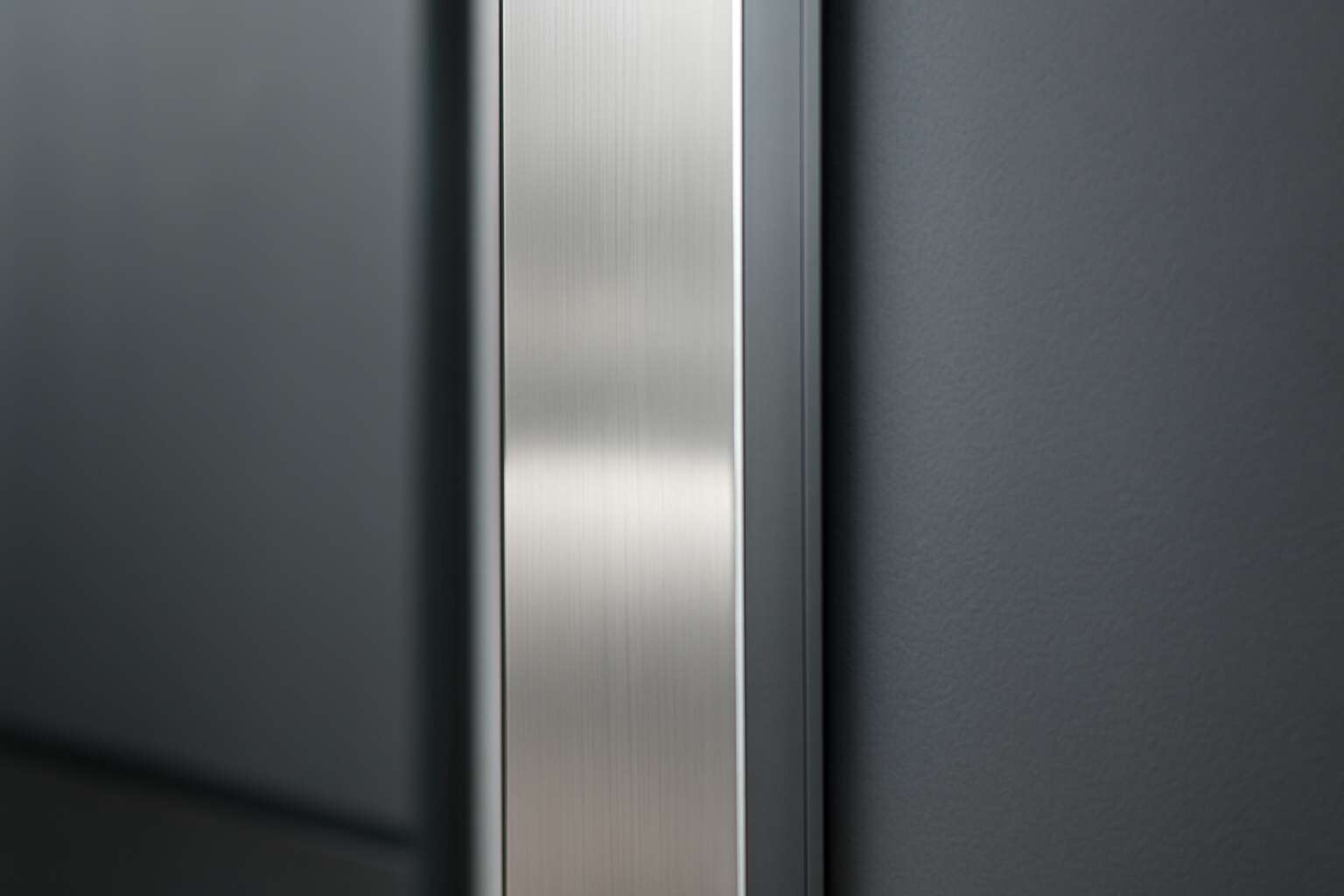 aluminium door strip